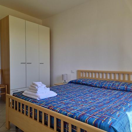 Pareja Apartments Орозеи Екстериор снимка