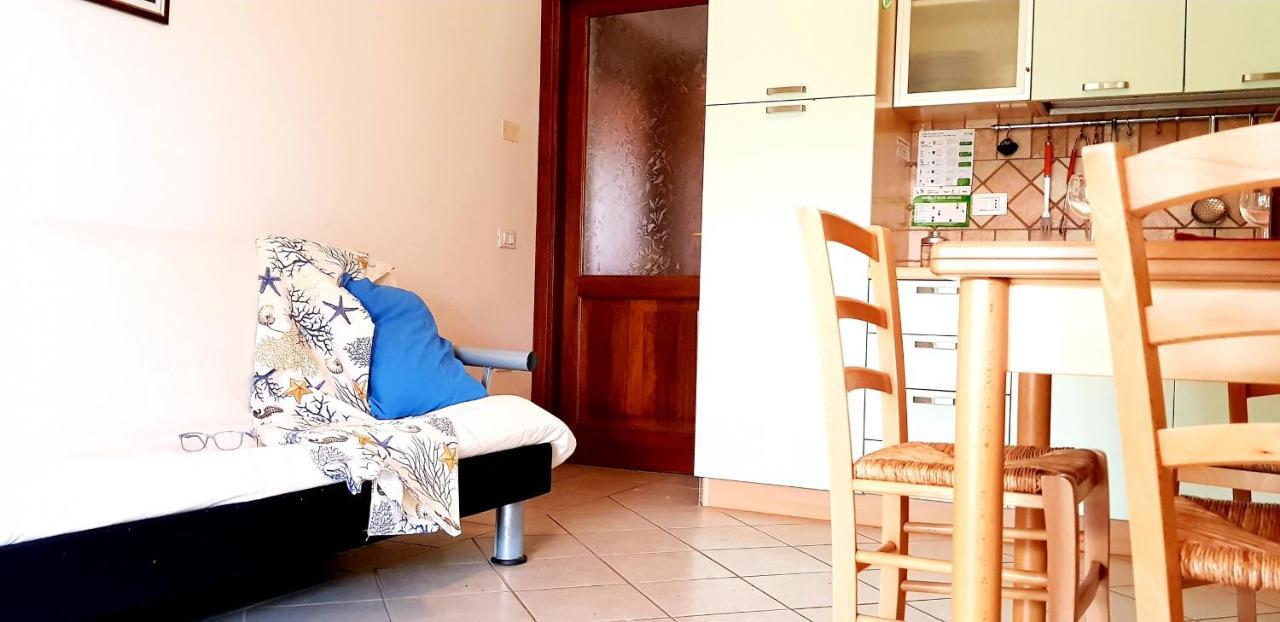 Pareja Apartments Орозеи Екстериор снимка