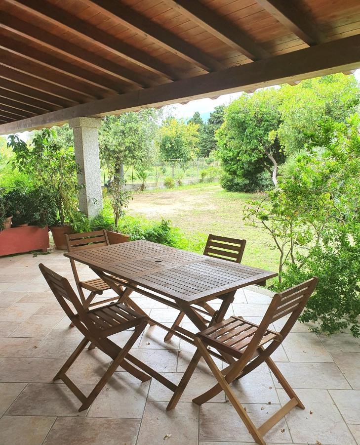Pareja Apartments Орозеи Екстериор снимка